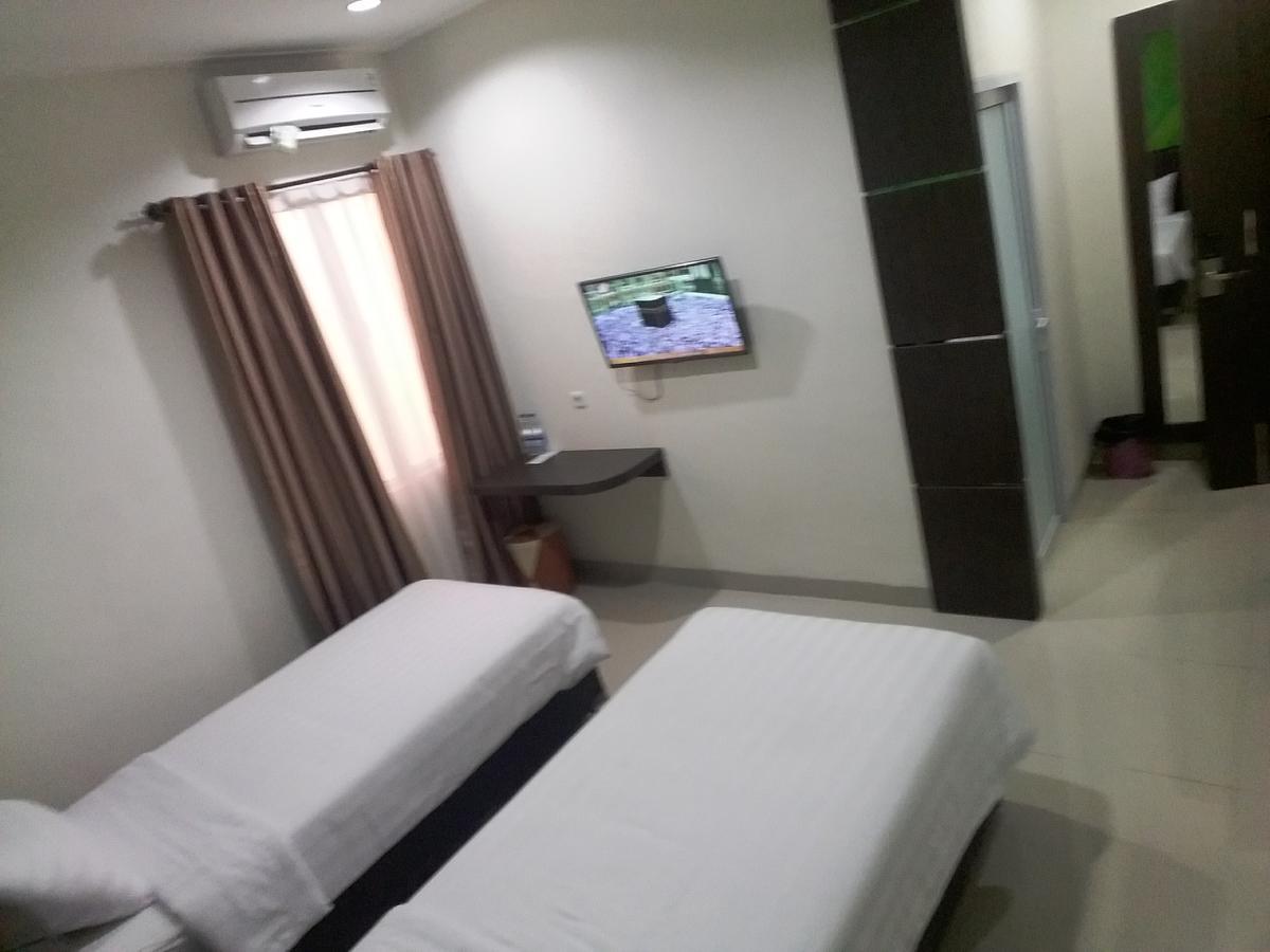 Grand Indobaru Hotel Selatpanjang ภายนอก รูปภาพ